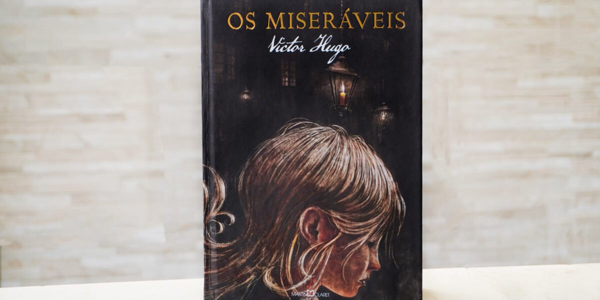 Livro Os miseráveis